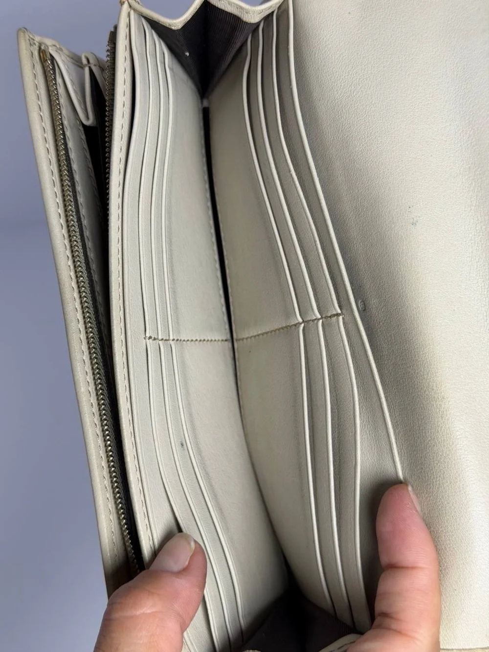 Gucci Sukey Beige GG Canvas Continental Wallet - Picture 13 of 14
